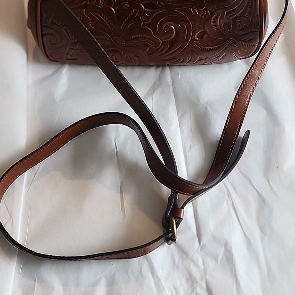 Patricia Nash Tooled Leather Satchel in Warm Brown with Gold Hardware. Dustbag. - Picture 7 of 7